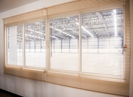 Wooden Venetian Blinds vs Aluminium Blinds